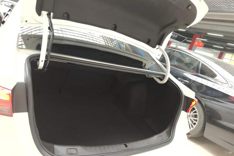 Used Buick Verano 2022 Pro GS Wind-Chasing Edition
