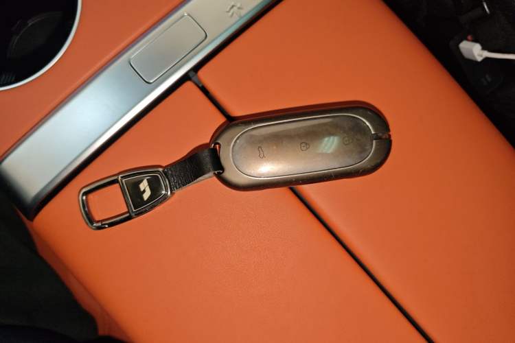 Used Li Auto L8 2023 Air model
