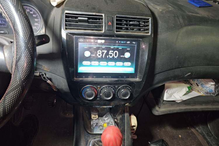 Used FORTHING Joyear X5 2013 1.6L Manual Luxury Model China IV Standard