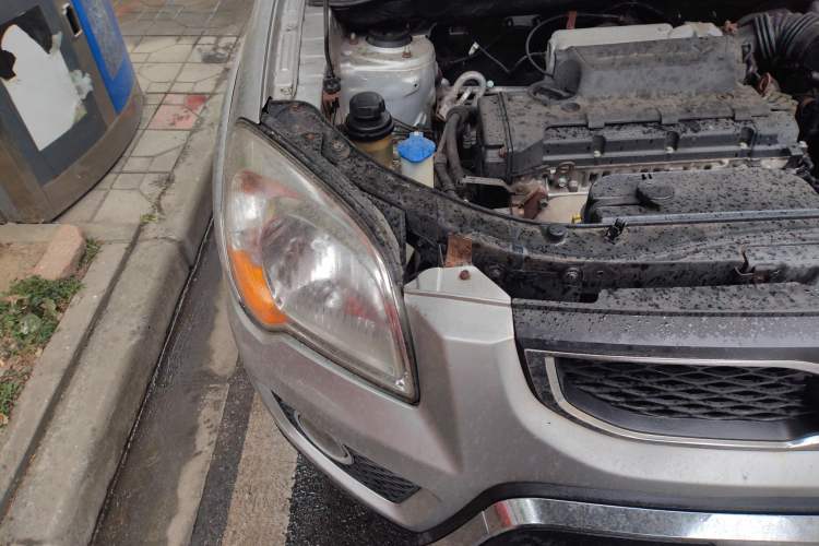 Used Kia Sportage 2012 2.0L Automatic Two-Wheel Drive GL Trim Right Front Headlight