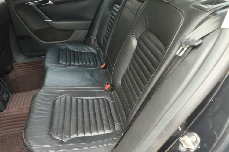 Used Volkswagen Magotan 2012 Revised 1.8TSI Luxury Version
