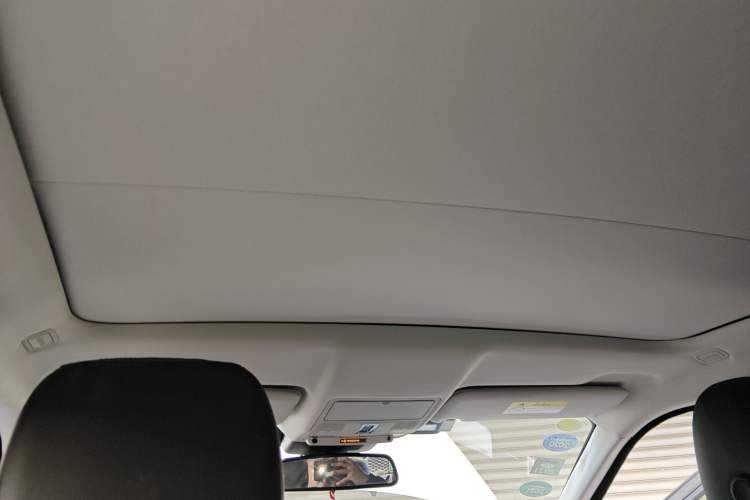 Used Land Rover Range Rover Evoque 2018 240 PS SE Smart Brilliance Edition