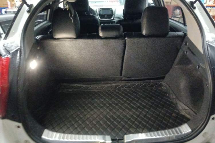 Used Toyota YARiS L Zhi Xuan 2019 1.5E CVT Dynamic Edition China VI compliant
