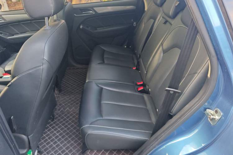 Used Roewe RX5 2016 20T Two-Wheel Drive Automatic Internet Smart Edition