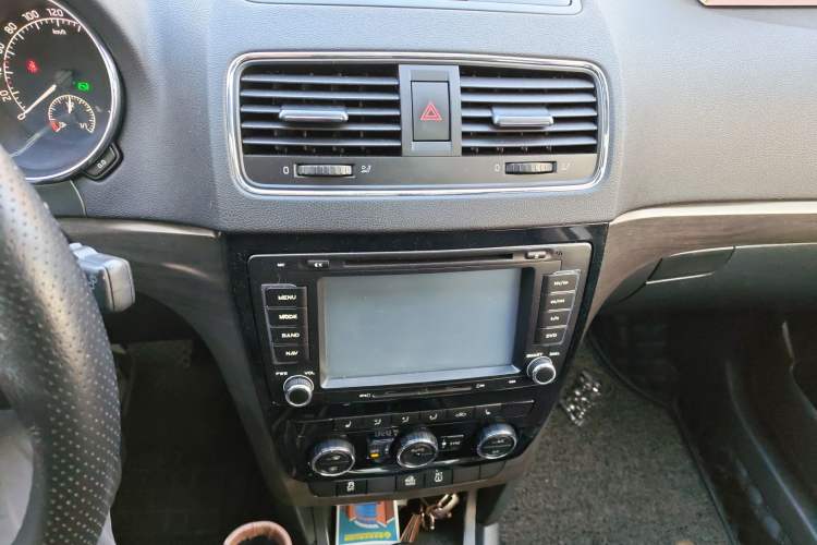 Used Skoda Yeti 2014 1.8TSI DSG All-Wheel Drive Edition
