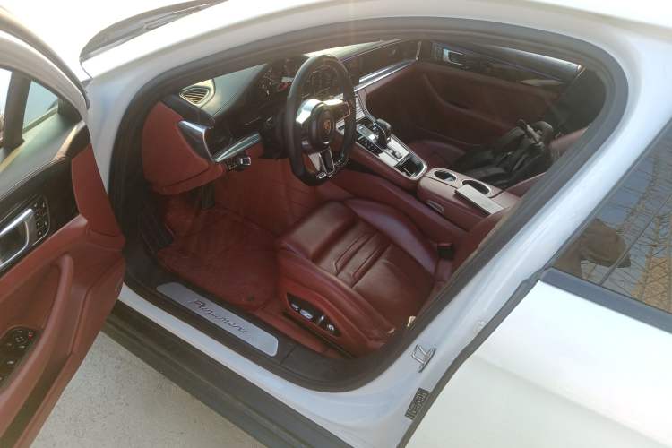 Used Porsche Panamera 2017 Panamera 3.0T Driver Seat