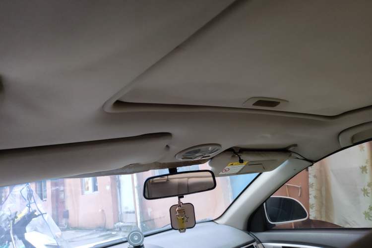Used Buick Excelle 2015 1.5L Manual Classic Trim
