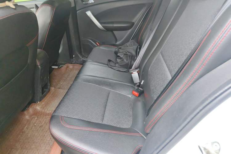 Used Cowin C3 2015 1.5L Manual Gold Diamond Edition