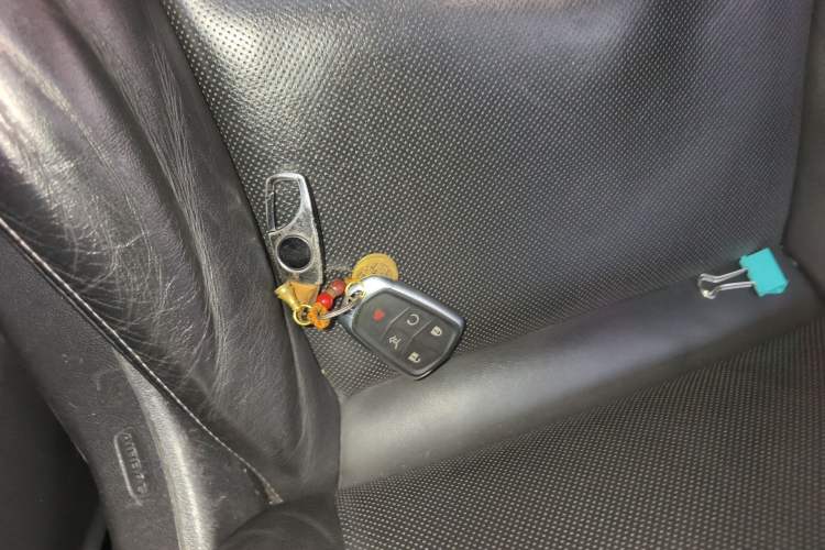 Used Cadillac XT5 2020 Revised Version 28T Luxury Edition Vehicle Key