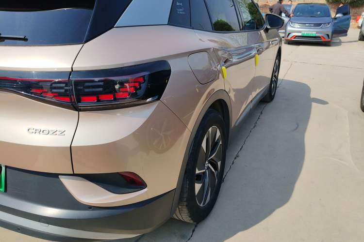 Used Volkswagen ID.4 CROZZ 2022 Long-Range PURE+ Edition Exterior 3