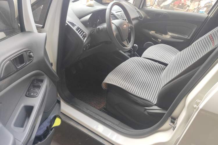 Used Ford EcoSport 2013 1.5L Manual Comfort Model