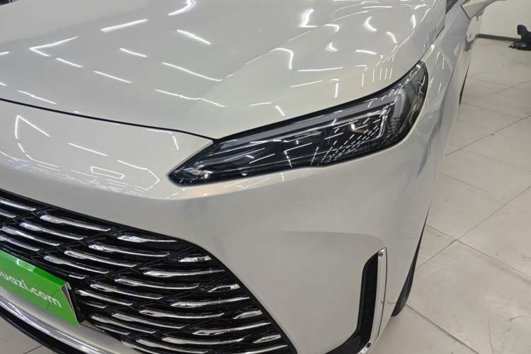 Used Buick GL8 New Energy 2025 Lu Shang Luxury Edition 7-Seater