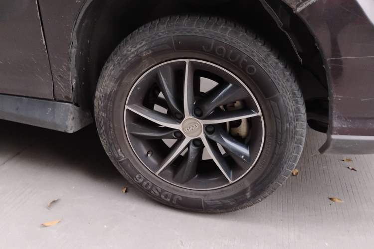 Used BYD S7 2016 1.5T Manual Luxury Edition Right Front Wheel Hub