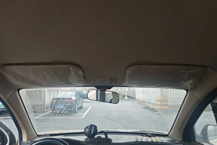 Used Wuling Hongguang V 2019 1.5L Base Version China VI LAR
