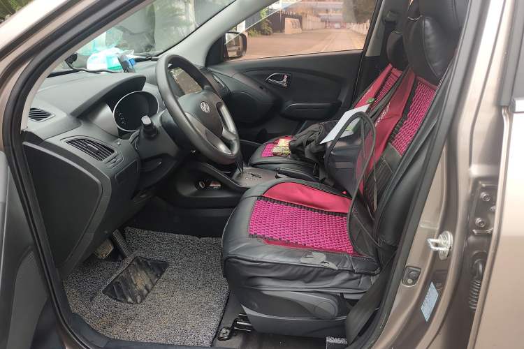 Used Hyundai ix35 2013 2.0L Automatic 2WD Comfort GL China IV Standard