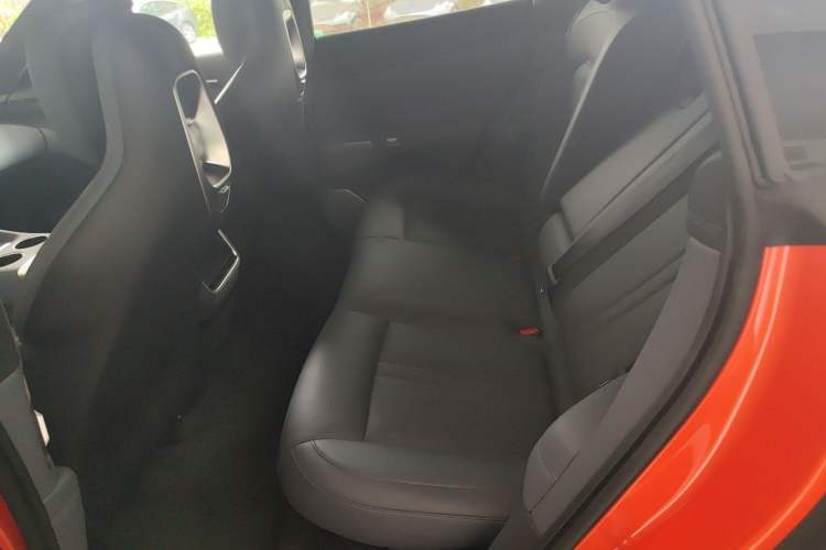 Used Xiaomi Auto YU7 2025 Ultra-Long Range High-Performance All-Wheel-Drive Max Edition
