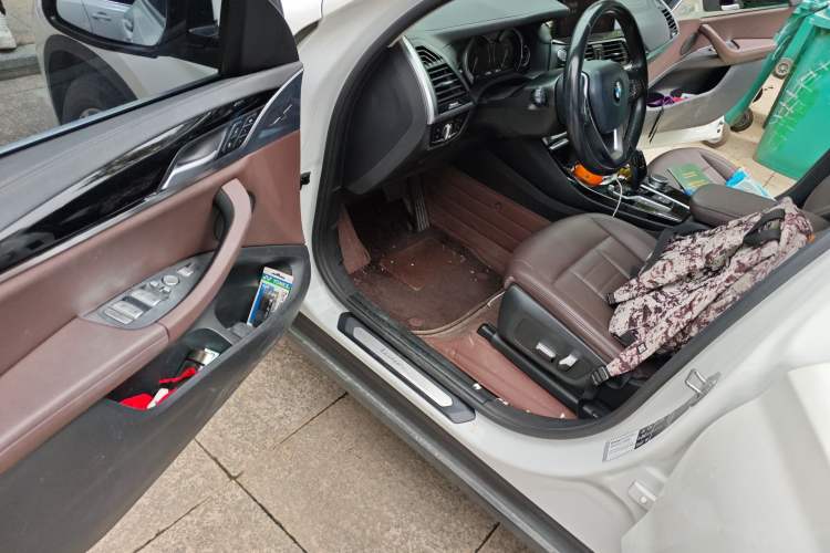 Used BMW X3 2018 xDrive25i Luxury Package China VI Emission Standard
