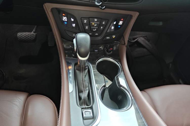 Used Buick Envision 2016 28T Four-Wheel Drive Luxury Model
