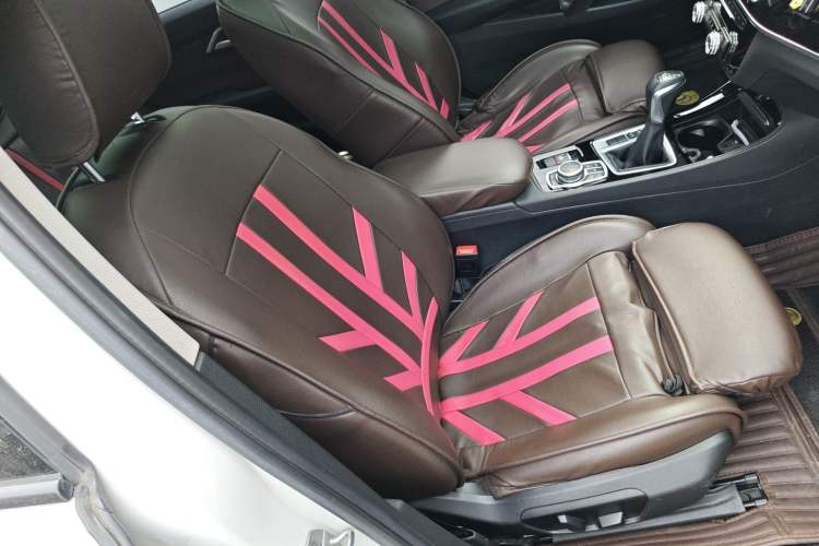 Used BMW 1 Series 2019 120i Leading Model M Sport Package Right Front Seat