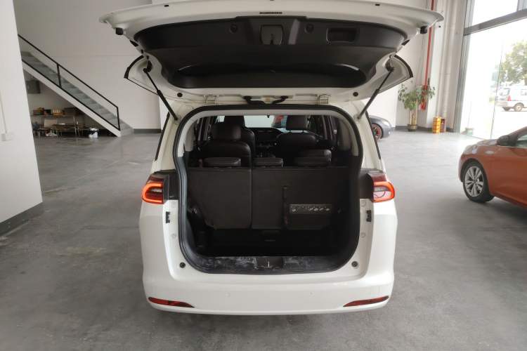 Used GAC Trumpchi M6 2019 270T DCT Luxury Edition (7-seater) China VI