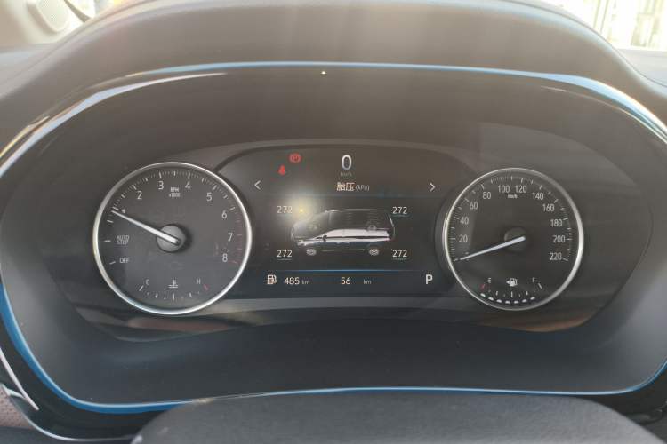 Used Buick GL8 2023 Land Executive Class Comfort Model