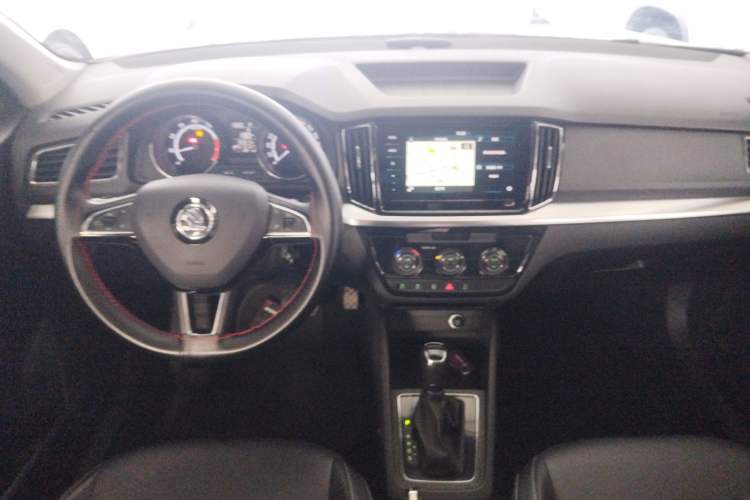 Used Skoda Kamiq 2020 1.5L Automatic Comfort Edition
