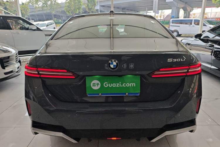 Used BMW 5 Series 2024 530Li Leading Model M Sport Package