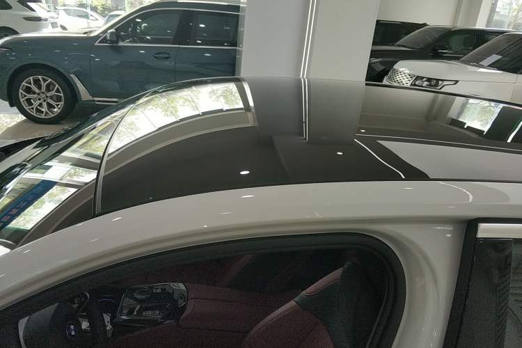 Used BMW i5 2025 eDrive 40L M Sport Package Roof