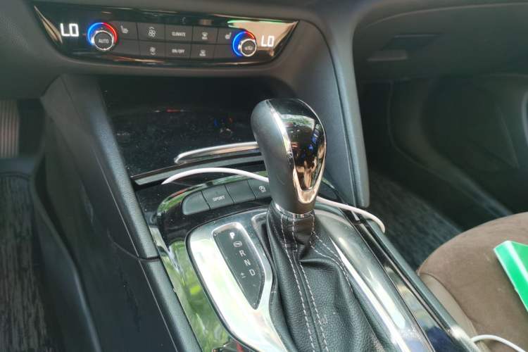 Used Buick Regal 2017 20T Luxury Model