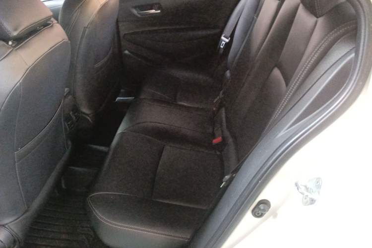 Used Toyota Levin 2022 Dual-Motor 1.8H E-CVT Leading Edition
