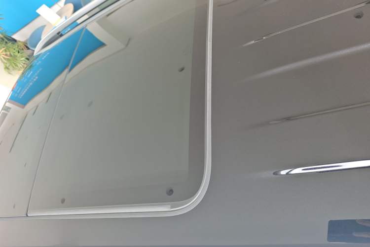 Used Volkswagen Tiguan L 2024 300TSI Automatic Two-Wheel Drive Smart Edition Roof