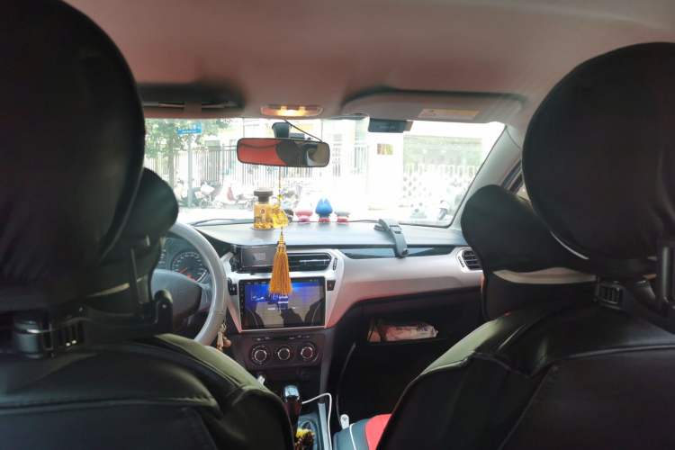 Used Peugeot 301 2018 1.6L Manual Comfort Edition Headliner