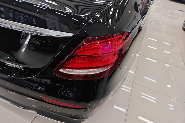 Used Mercedes-Benz E-Class 2018 Restyled E 300 L Sporty and Stylish Edition
