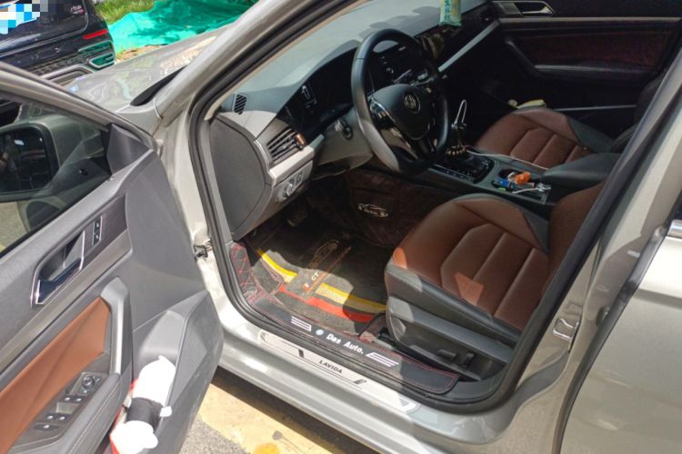 Used Volkswagen Lavida 2019 280TSI DSG Luxury Edition China VI Standard
