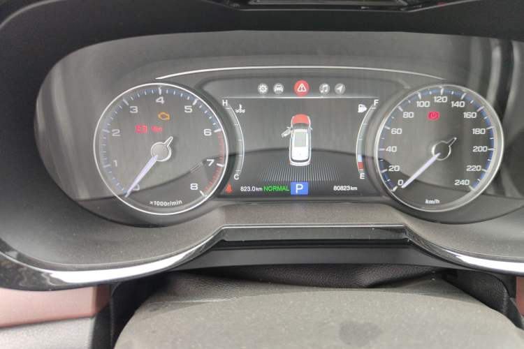 Used GAC Trumpchi GS8 2017 320T Two-Wheel Drive Luxury Smart Connectivity Version (7 Seats)
