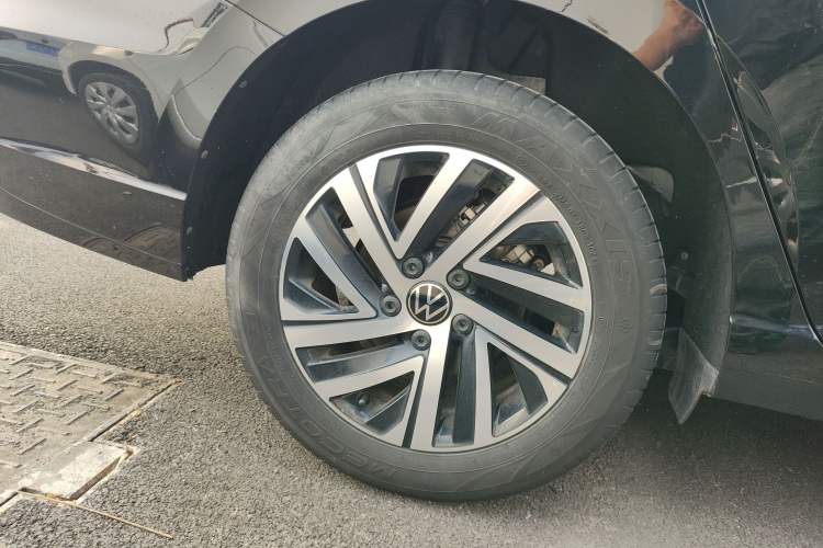 Used Volkswagen Lavida 2024 300TSI DSG Starry Sky Leading Edition
