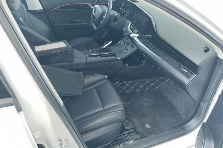 Used Bestune B70 2022 Third Generation 1.5T Automatic Enjoyment Version Right Front Seat