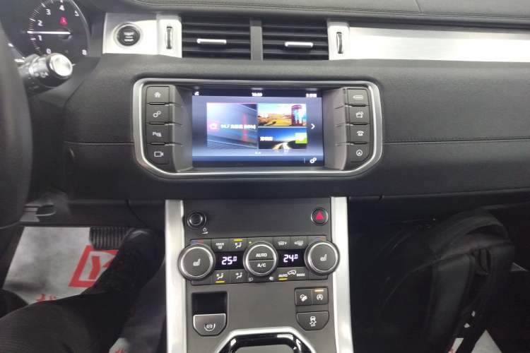 Used Land Rover Range Rover Evoque 2017 2.0T British-Style Prestige Edition