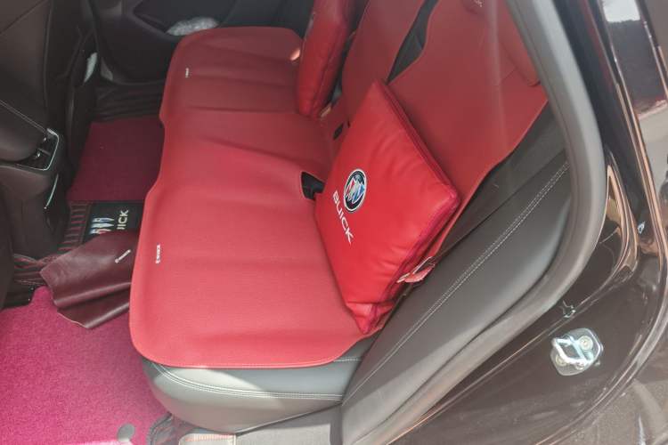 Used Buick LaCrosse 2025 28T Platinum Edition
