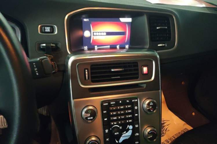 Used Volvo S60 2017 S60L T3 Smart Upgrade Edition
