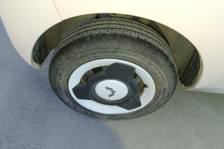 Used Wuling Hongguang MINIEV 2022 Macaron Premium Model – Lithium Iron Phosphate