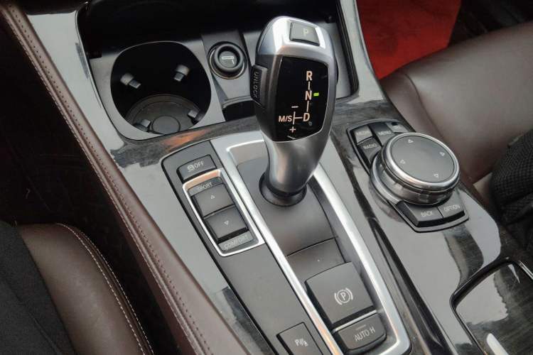 Used BMW 5 Series 2017 525Li Luxury Design Package