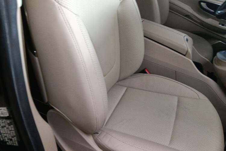 Used Mercedes-Benz V-Class 2020 V 260 L Long-wheelbase Luxury Edition