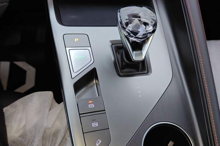 Used Roewe RX5 New Energy 2023 eRX5 Super Hybrid Premium Edition