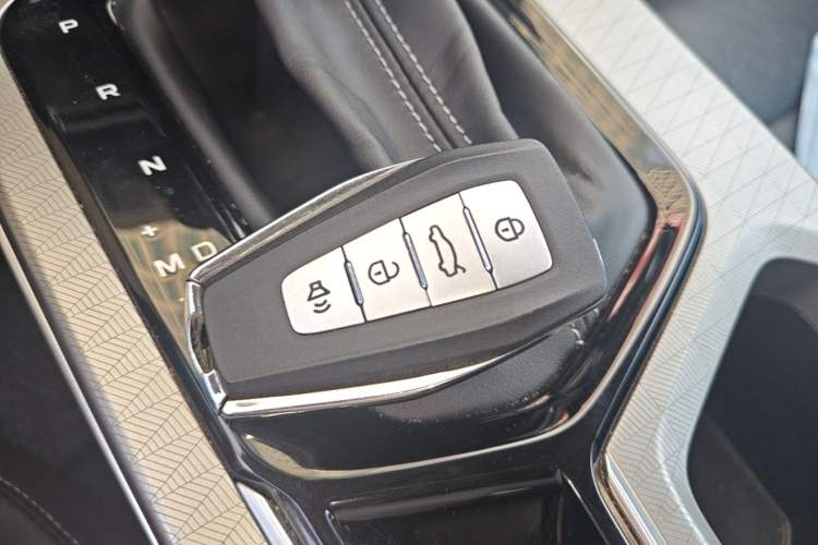 Used Geely Auto Emgrand 2023 4th Generation Champion Edition 1.5L CVT Prestige Model