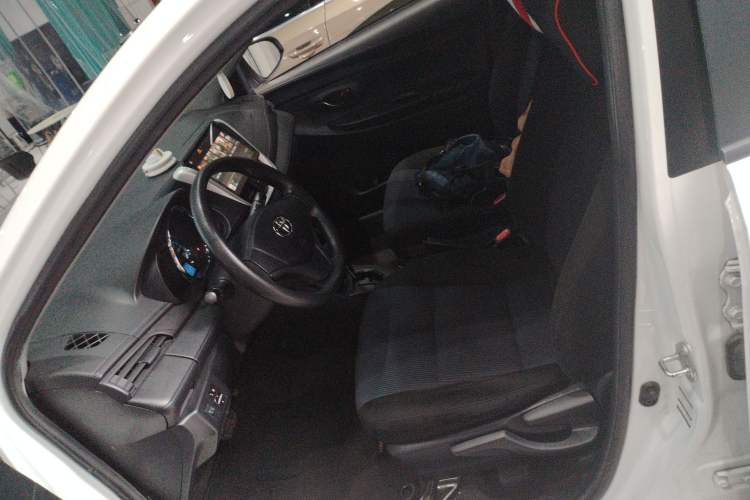 Used Toyota YARiS L Zhi Xuan 2016 Revised 1.5E CVT Charming Edition