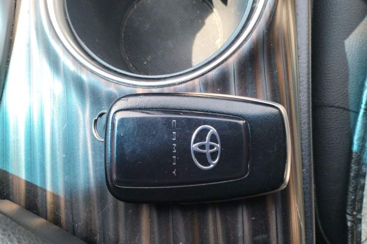 Used Toyota Camry 2019 2.5G Luxury Edition China VI Standard