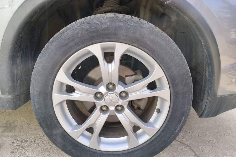 Used Mitsubishi Outlander 2014 2.4L 4x4 Deluxe Value Edition 5 Seats