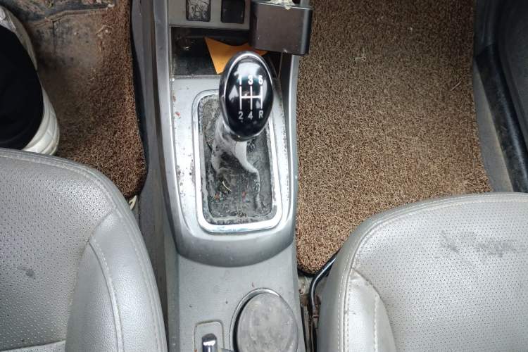 Used Geely Auto Emgrand 2014 Sedan 1.5L Manual Elite Model
