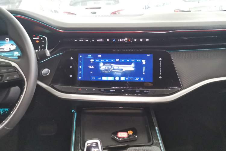 Used Dongfeng Aeolus Yixuan MAX 2021 1.5T Super-Powered Dad Edition